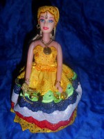 BONECAS CIGANAS COM BASE EM SABONETE E MINI BONECAS CIGANAS